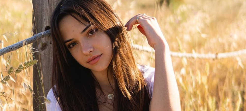 Most beautiful women born on June 19