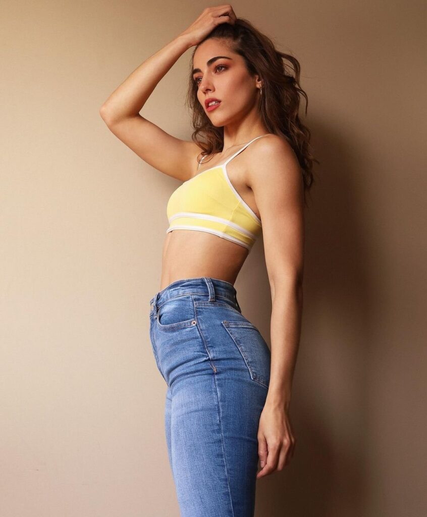 Yare Santana — #3 Las mujeres más hermosas de Cuba