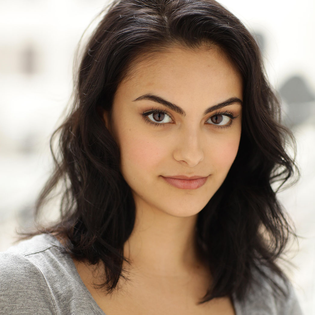 Camila Mendes — #82 Actrices más hermosas de Hollywood