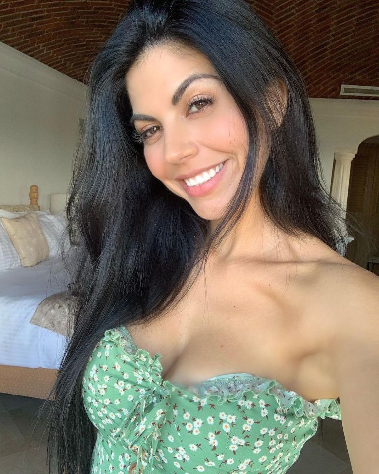 África Zavala — #25 Actrices más hermosas de México