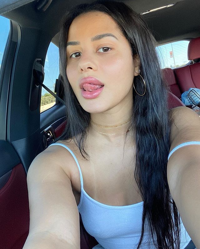 Katya Elise Henry — #7 Las mujeres más hermosas nacidas un 14 de junio