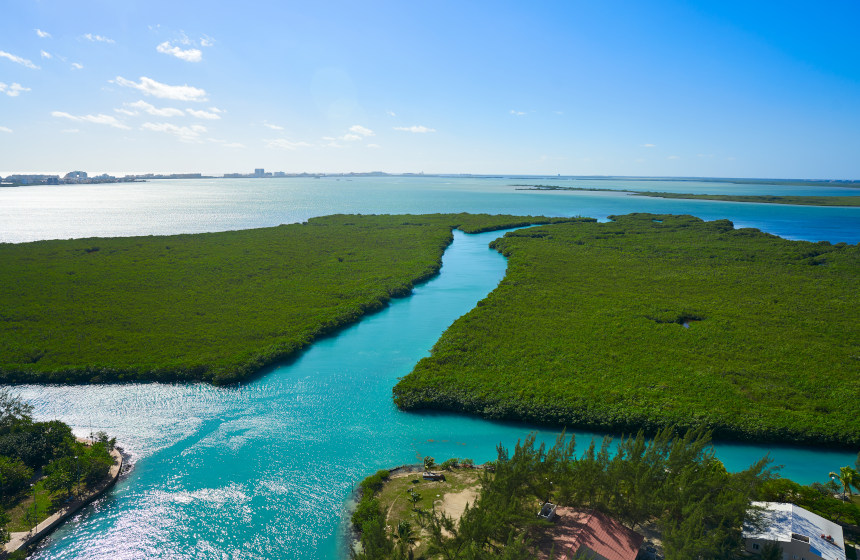 Laguna Nichupté — #3 Los lagos más bellos para conocer en México