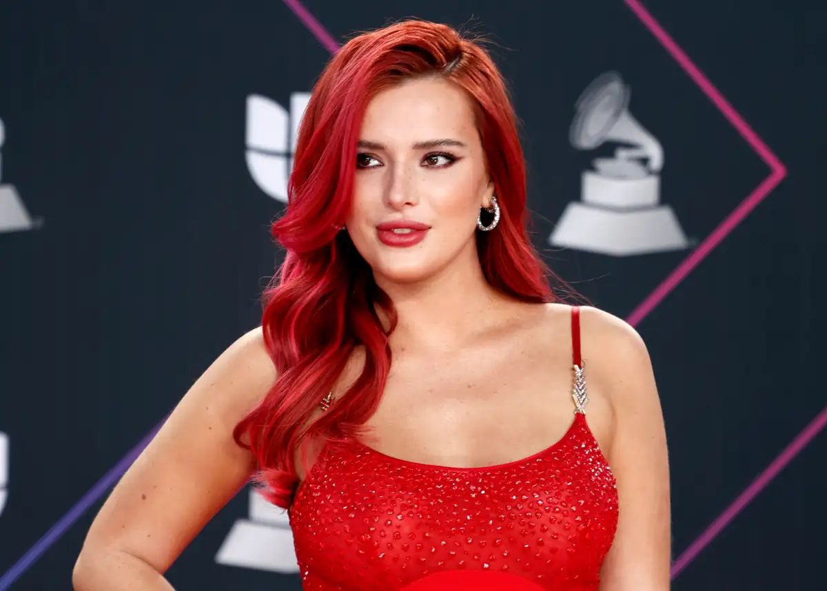 Bella Thorne — #75 Actrices más hermosas de Hollywood