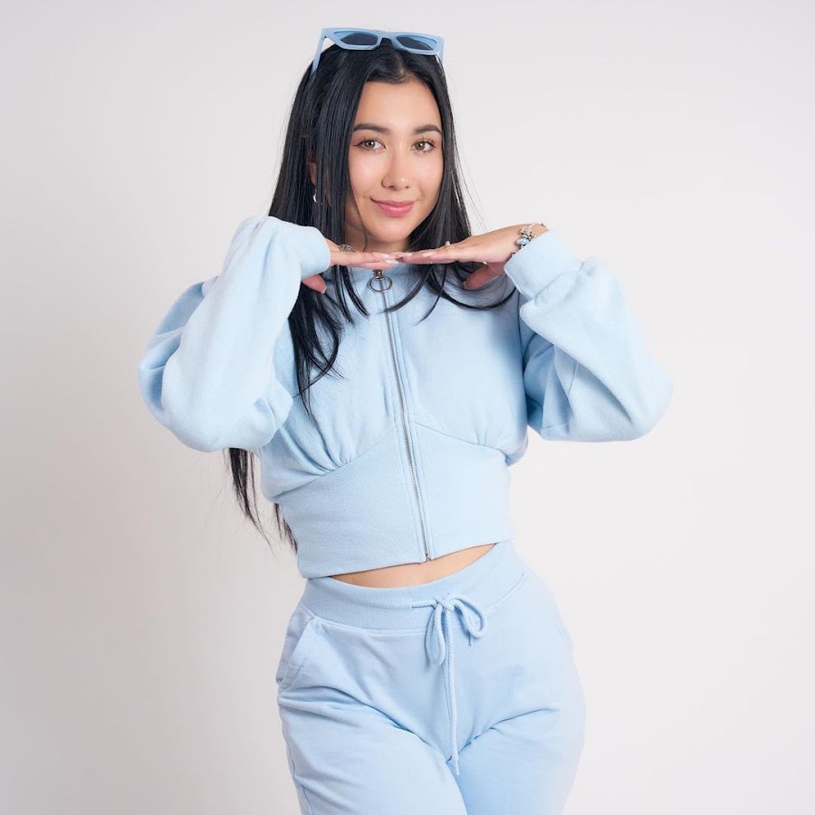 Most beautiful women born on June 16