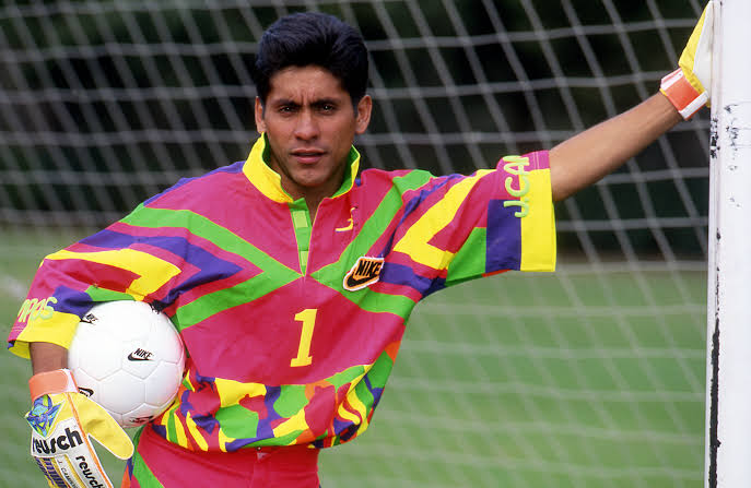 Jorge Campos — #2 Mejores jugadores mexicanos de la historia del fútbol
